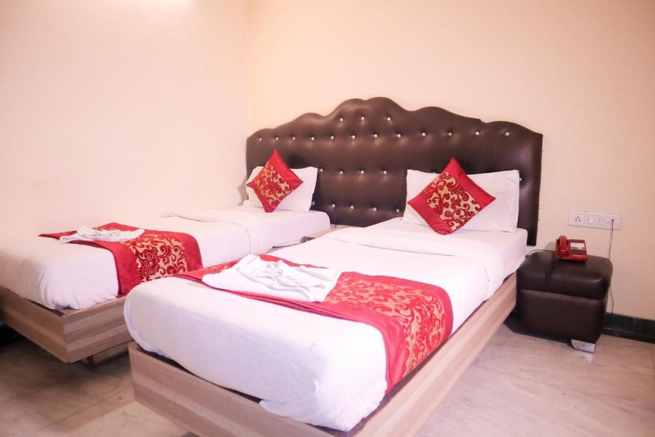 Hotel India International New Delhi Exterior photo