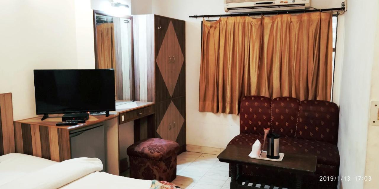 Hotel India International New Delhi Exterior photo