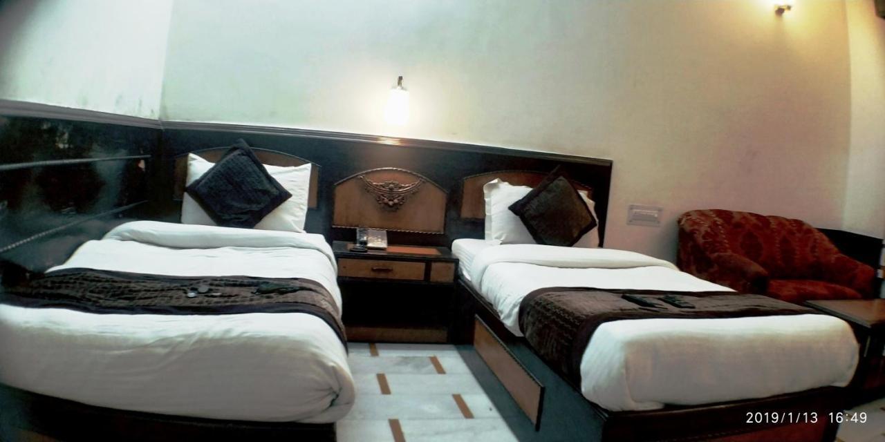 Hotel India International New Delhi Exterior photo