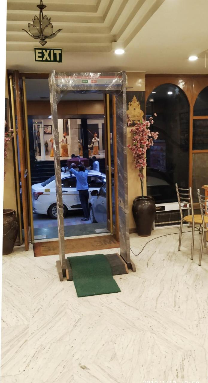 Hotel India International New Delhi Exterior photo